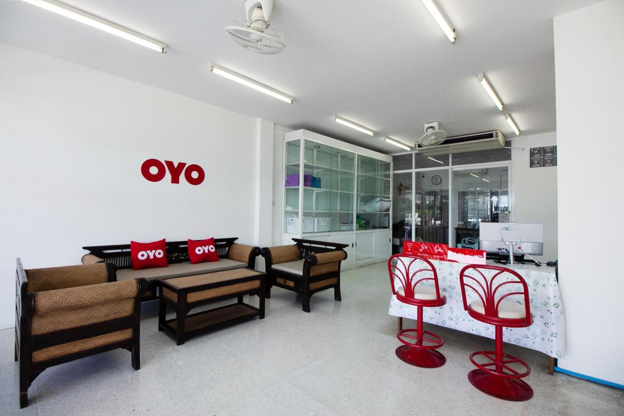 Oyo-908沙白广场住宿 华欣 外观 照片
