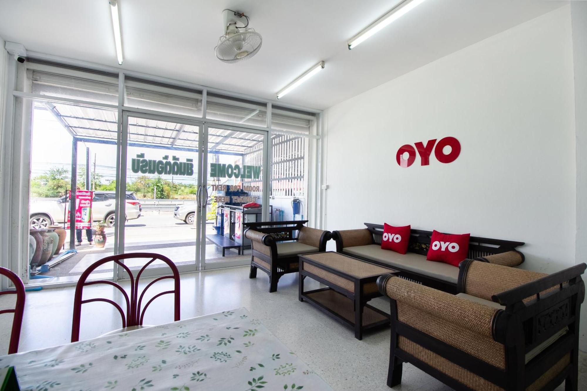 Oyo-908沙白广场住宿 华欣 外观 照片